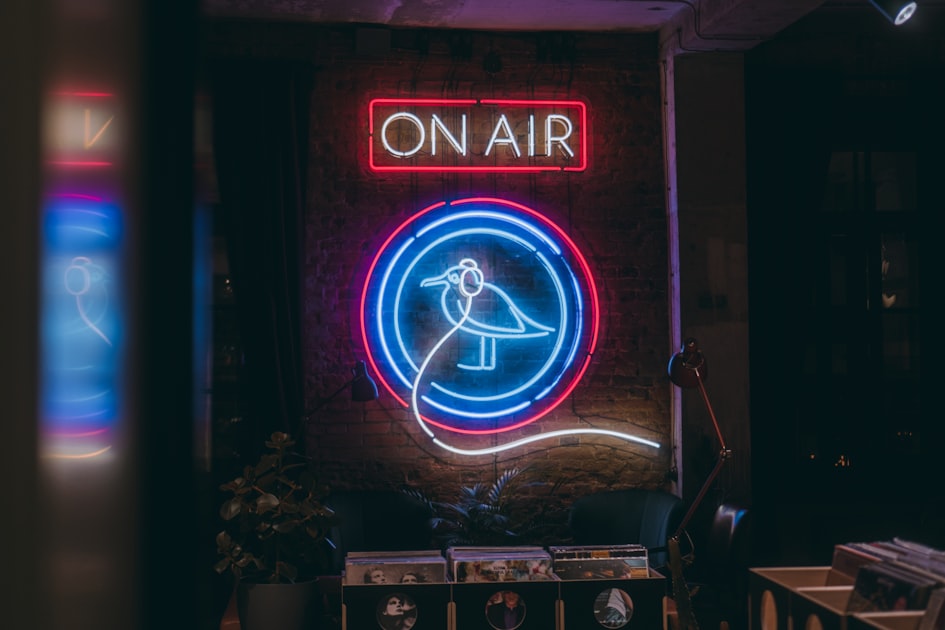 Creating a Nightclub Style at Home